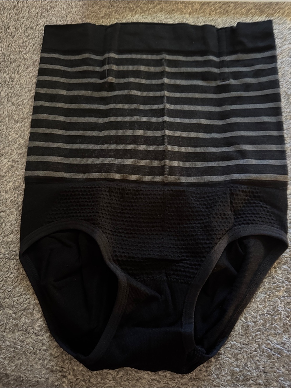 Women's High-Waist Shaping Briefs in Black and Gray - Supportive Seamless Design
